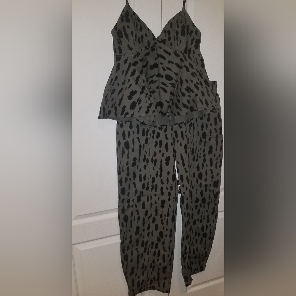 Leopard Set - Picture 7 of 7